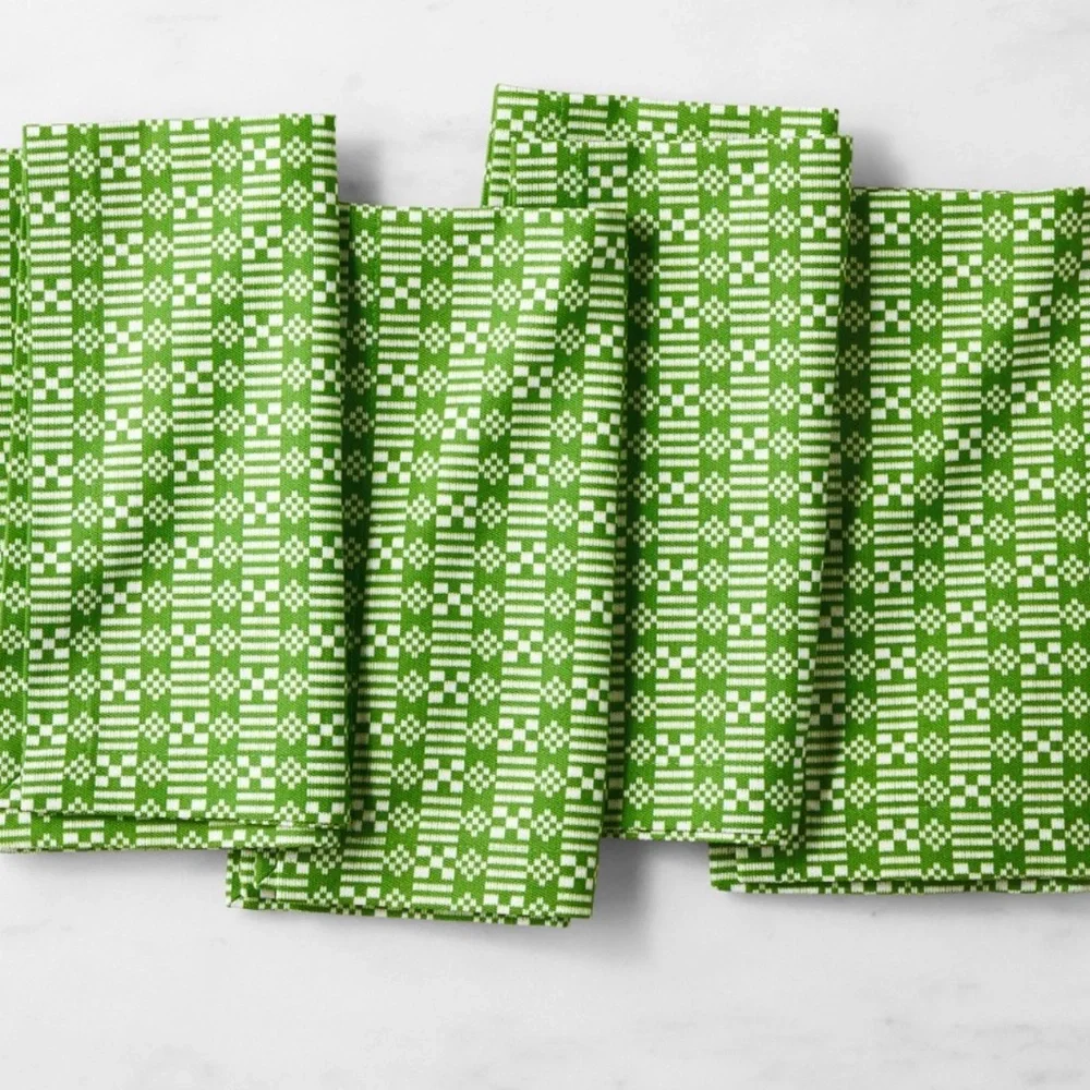 Williams Sonoma Green and White Geometric Napkin Set